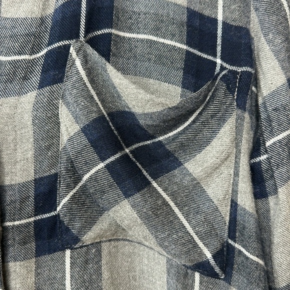 bella dahl Ryann Frayed Hem Blue and Grey Plaid Flannel Button Down Shirt Size S - Picture 5 of 16
